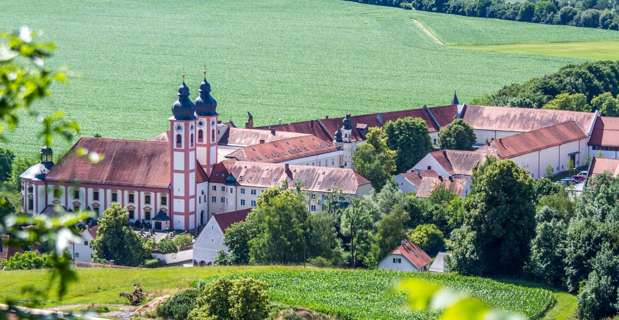 Kloster Au a. Inn, © Inn-Salzach Tourismus Kloster Au a. Inn, © Inn-Salzach Tourismus