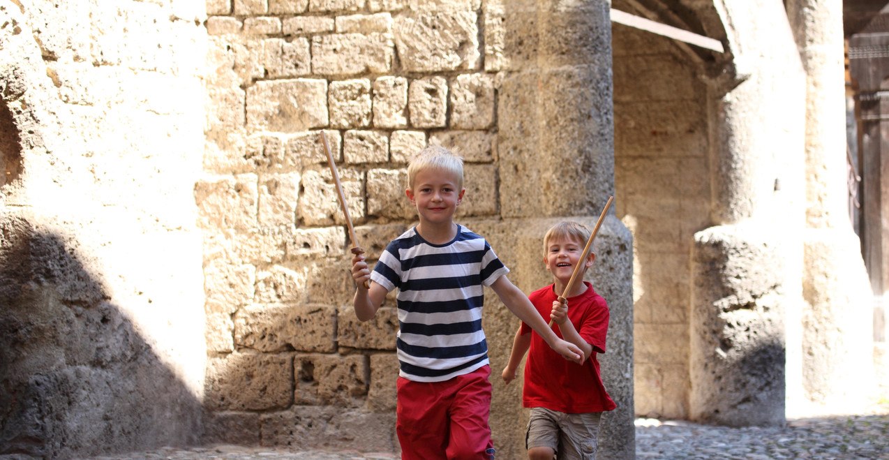Kinderführung auf der Burghauser Burg, © Burghauser Touristik Kinderführung auf der Burghauser Burg, © Burghauser Touristik
