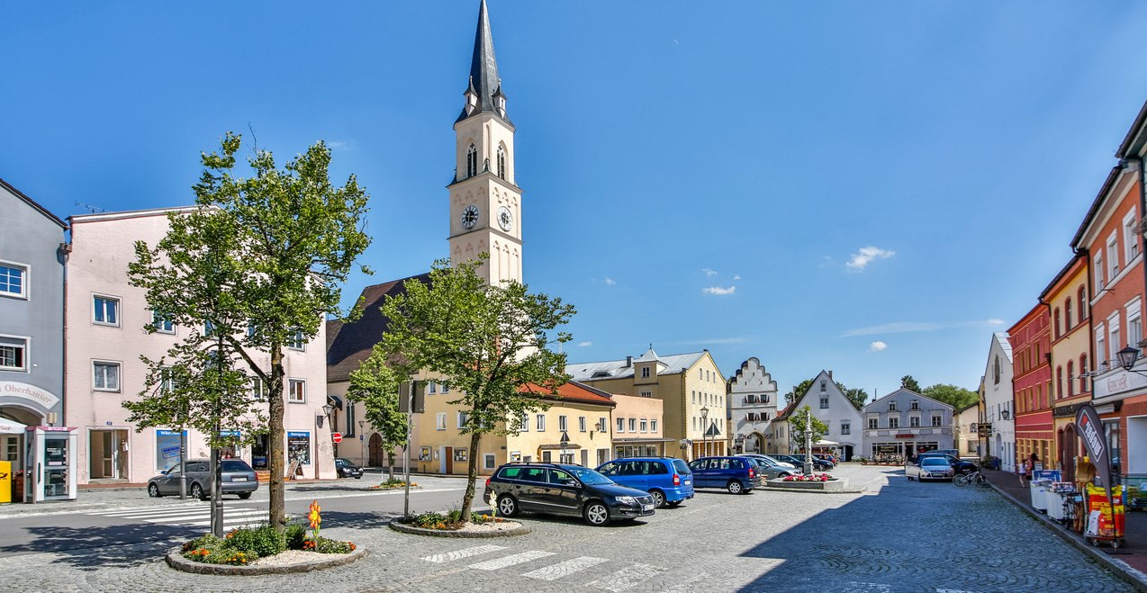 Neumarkt Sankt Veit unterer Stadtplatz Neumarkt Sankt Veit unterer Stadtplatz