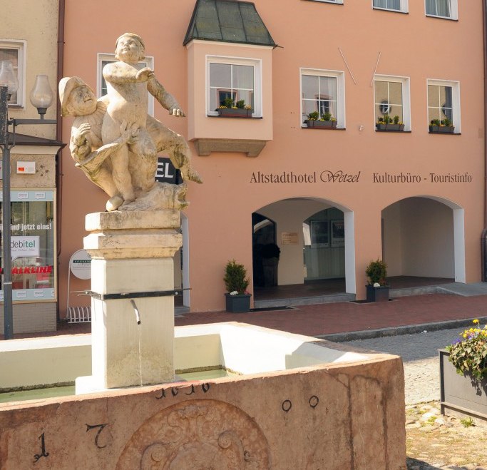 Altstadthotel Wetzel M&uuml;hldorf a. Inn, &copy; Altstadthotel Wetzel