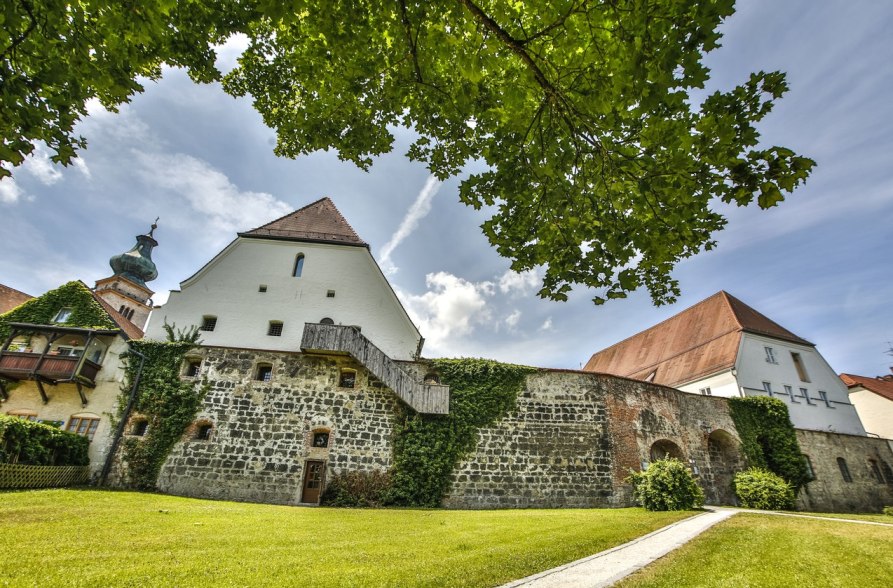 Au&szlig;enansicht Haberkasten in M&uuml;hldorf am Inn