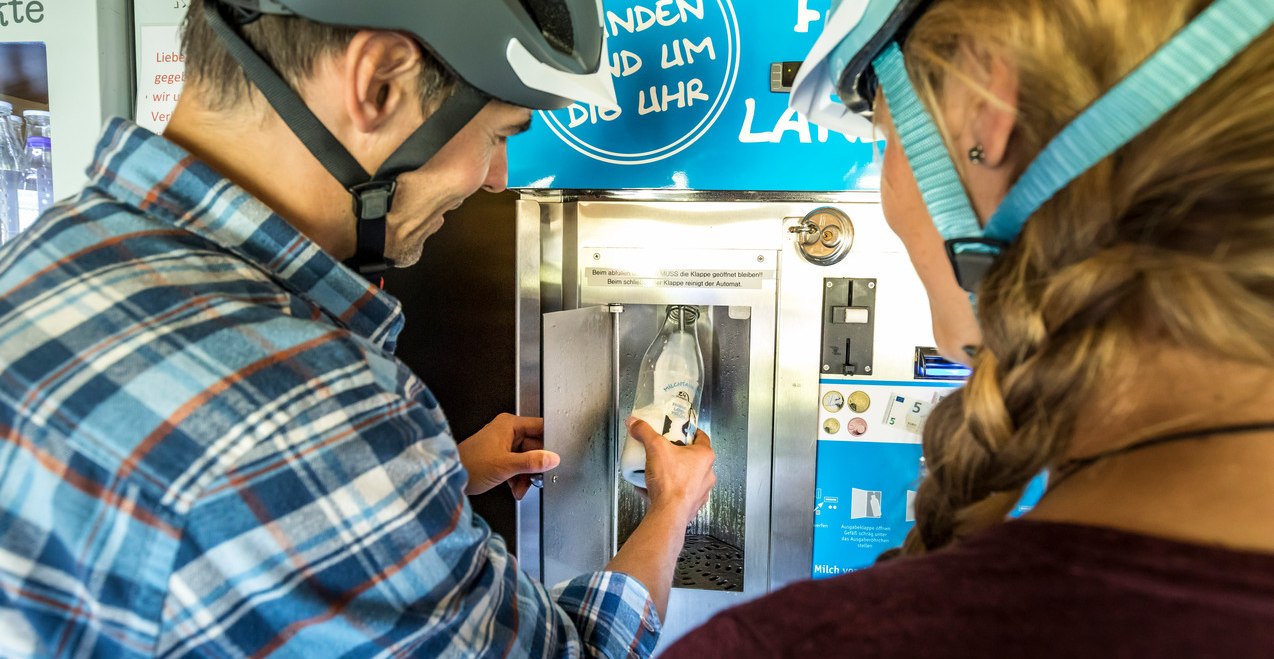 Milch von der Milchtankstelle, &copy; Inn-Salzach Tourismus