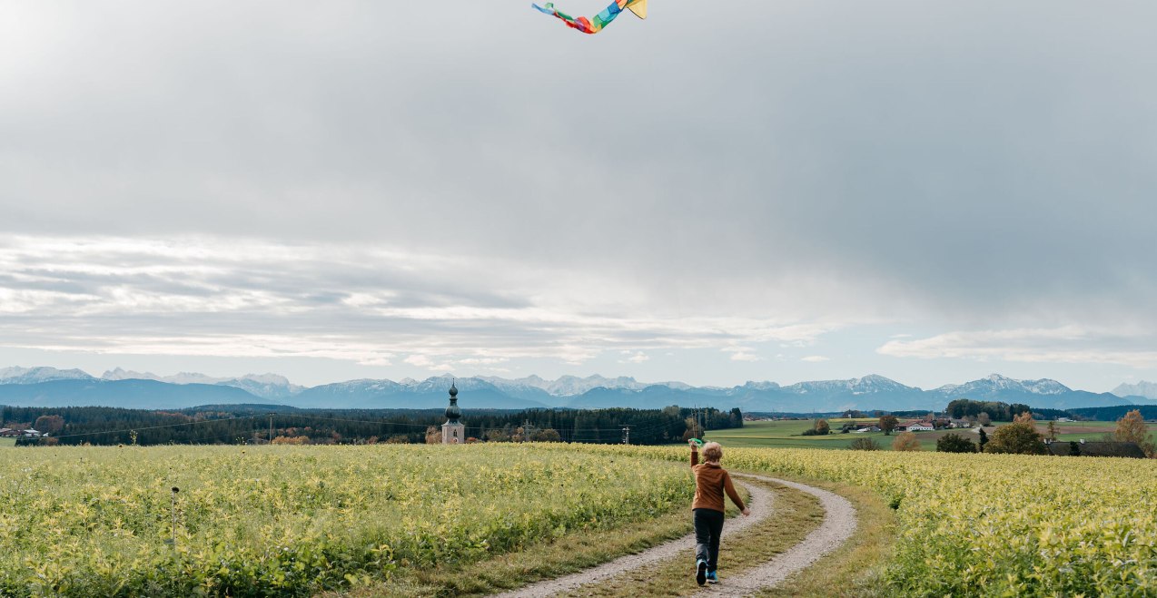 Rainbichl Drachen steigen, &copy; Inn-Salzach Tourismus