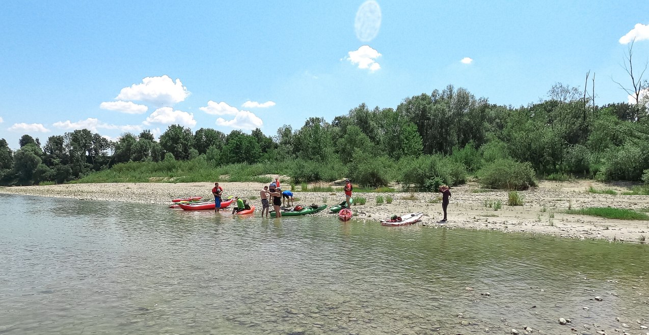 Kajks bei Pause am Inn, &copy; Inn-Salzach Tourismus