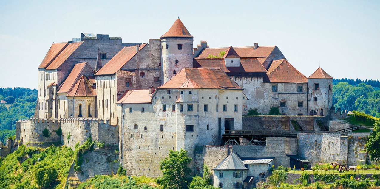 Burg Burghausen l&auml;ngste Burg der Welt mit 1051 m, &copy; Inn-Salzach Tourismus