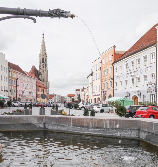 Neu&ouml;ttinger Stadtplatz, &copy; Inn-Salzach Tourismus