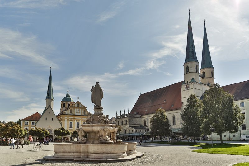 Kapellplatz in Alt&ouml;tting, &copy; Inn-Salzach Tourismus