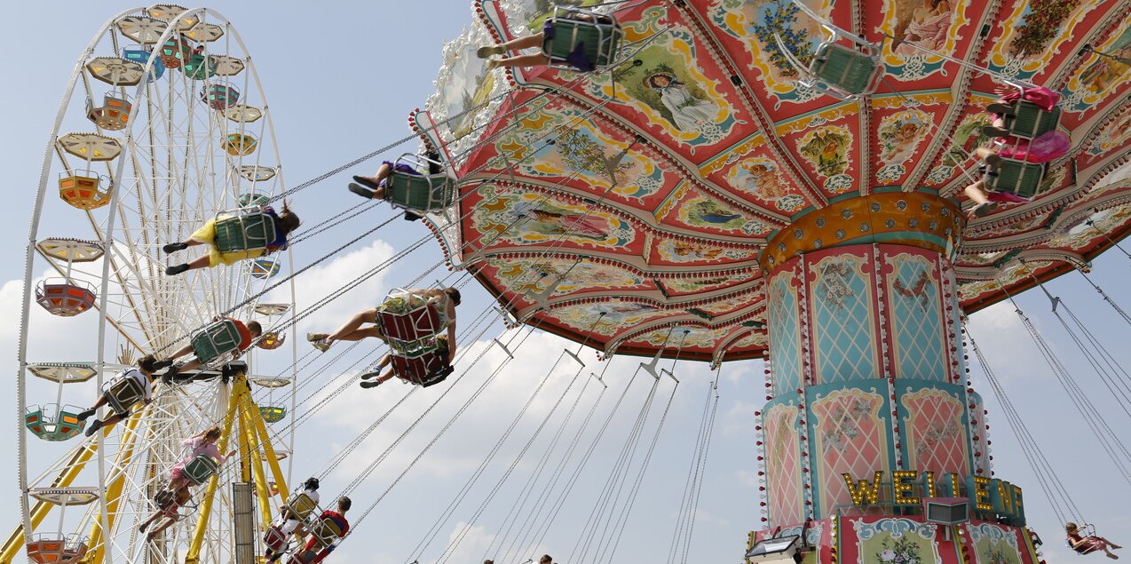 Kettenkarusell Volksfest Waldkraiburg, &copy; Stadt Waldkraiburg