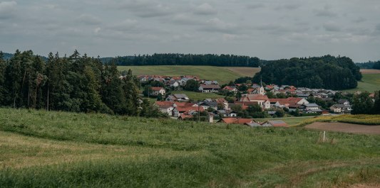 Blick auf Erlbach, &copy; Inn-Salzach Tourismus
