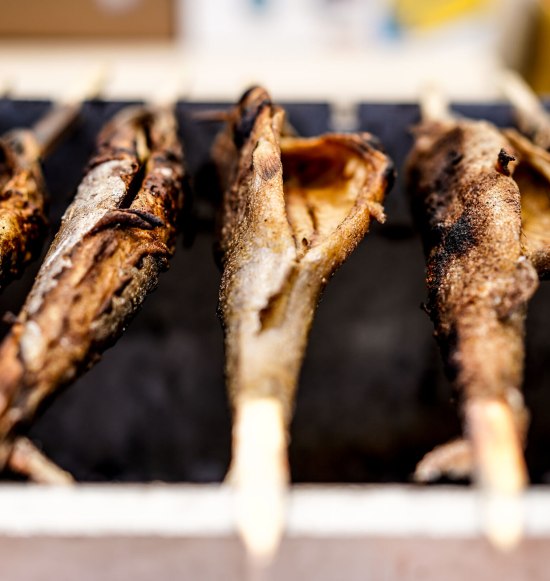 Steckerlfisch auf dem Grill, &copy; Inn-Salzach Tourismus
