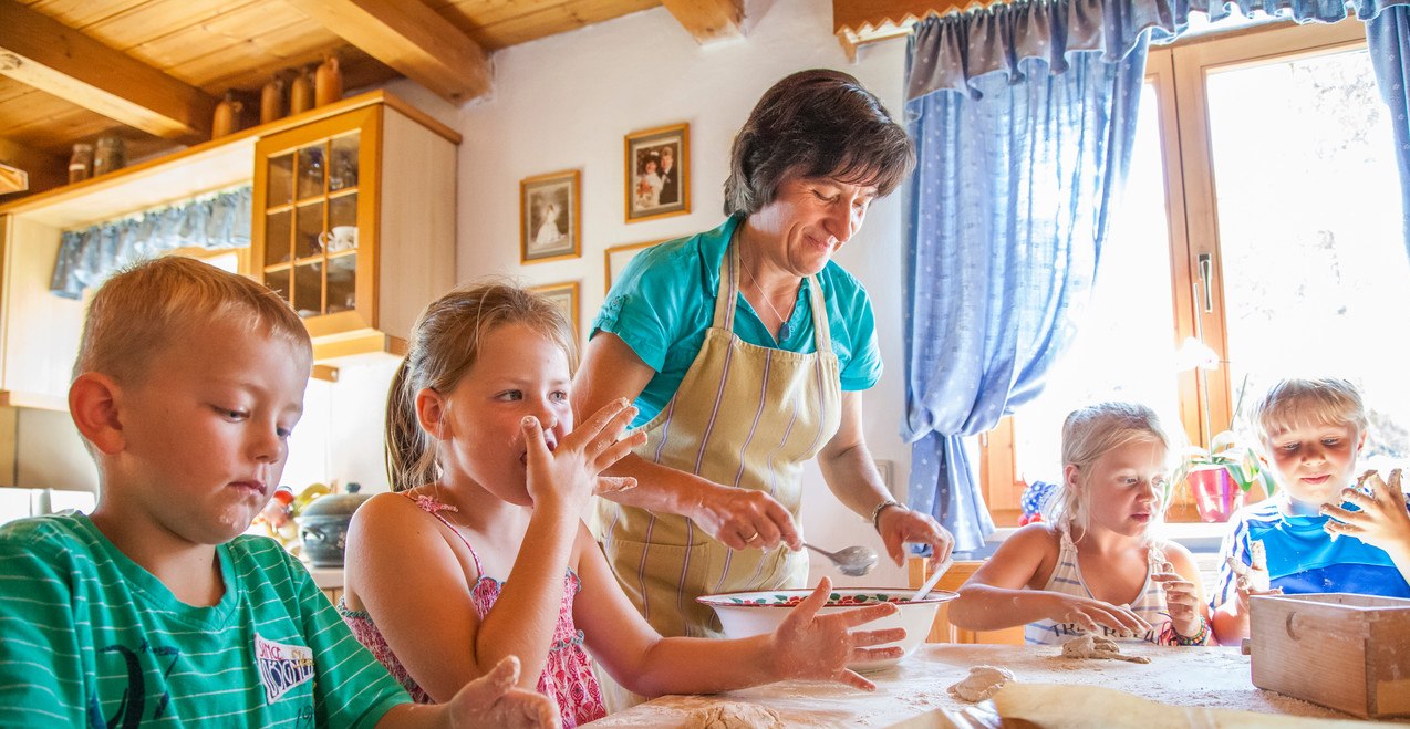 Brotbacken lernen in der Inn-Salzach Region in einem Brotbackkurs., &copy; Inn-Salzach Tourismus