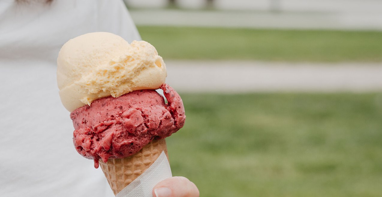 Zwei Kugeln Eis in einer Waffel, &copy; Inn-Salzach Tourismus